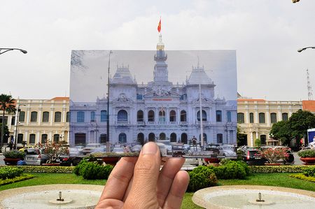 Lạ & Cười - Việt Nam 'xưa và nay' qua bộ ảnh lồng trong ảnh (Hình 7).