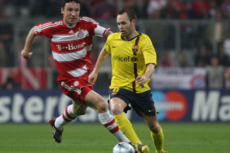 Bóng đá Quốc tế - Ngược dòng lịch sử những cuộc đối đầu của Bayern và Barca (Hình 19).