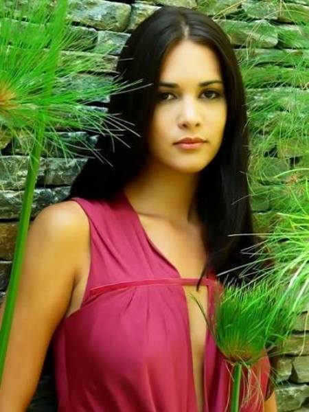 Nhân vật - Nét quyến rũ của cựu hoa hậu Monica Spear  (Hình 6).