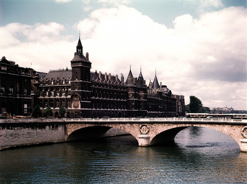 Lạ & Cười - Paris thanh bình qua những khung hình cũ  (Hình 3).