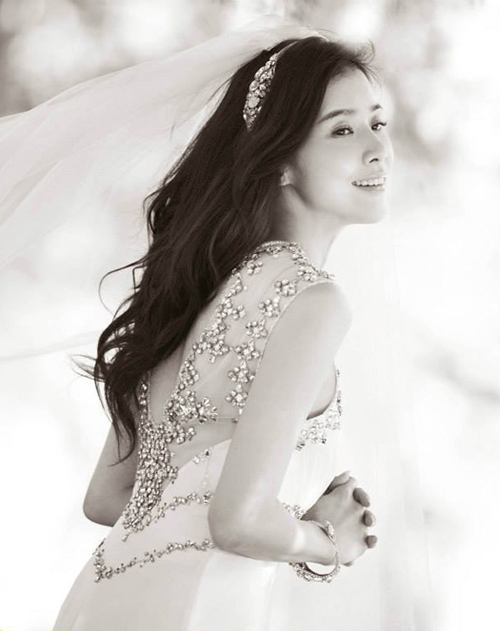 Sự kiện - Ảnh cưới đẹp lung linh của Lee Bo Young  