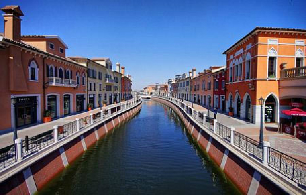 Lạ & Cười - 3 'th&agrave;nh phố nh&aacute;i' bị bỏ hoang tại Trung Quốc   (H&igrave;nh 5).