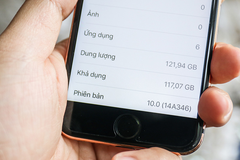 Đánh giá - Trên tay iPhone 7 'mạ vàng' GoldenAce: Khi đẳng cấp bị trà trộn (Hình 10).