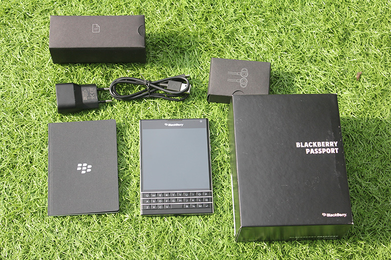 Đánh giá - Cận cảnh Blackberry Passport bàn phím Full QWERTY giá 5,7 triệu (Hình 3).