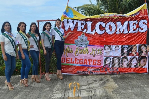 Ngôi sao - Nam Em nói gì sau thông tin băng rôn Miss Earth 2016 như hội chợ (Hình 2).