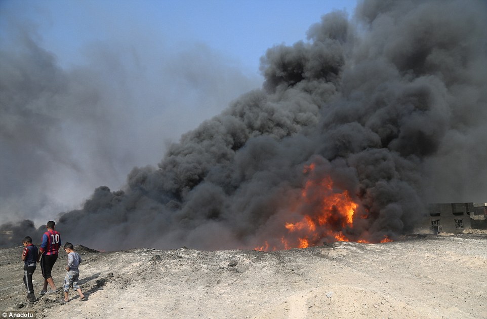 Tiêu điểm - Tình hình giải phóng Mosul: Thủ lĩnh IS tháo chạy sang Syria  (Hình 9).