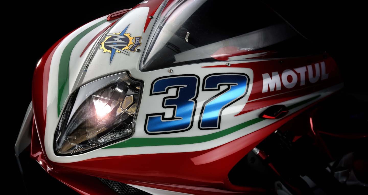 Xe máy - MV Agusta F3 675 RC 2017, mẫu Sportbike tầm trung ‘đáng nể’ (Hình 2).