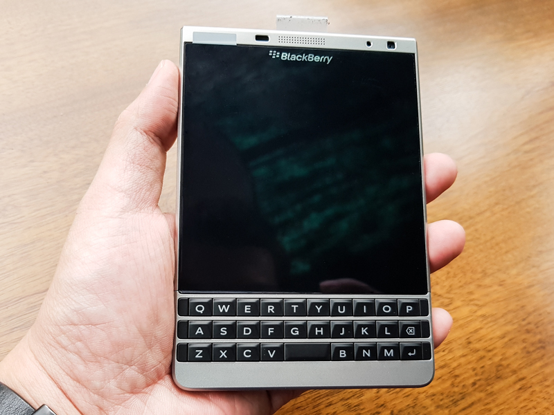 Cuộc sống số - Blackberry Passport Silver giá rẻ tiếp tục tấn công thị trường Việt (Hình 5).