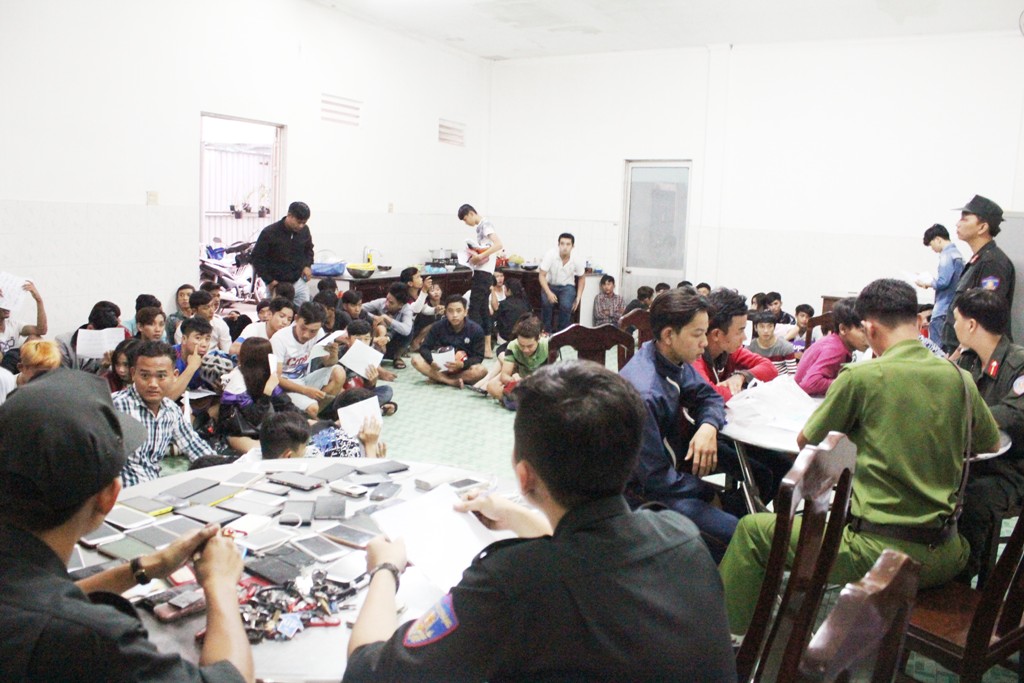 An ninh - Hình sự - 'Quái xế' tổ chức đua xe trái phép bị bắt giữ (Hình 3).
