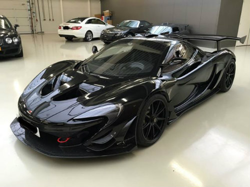 Thú chơi - Ngắm siêu xe đua McLaren P1 GTR đen bóng 'cực ngầu' (Hình 2).