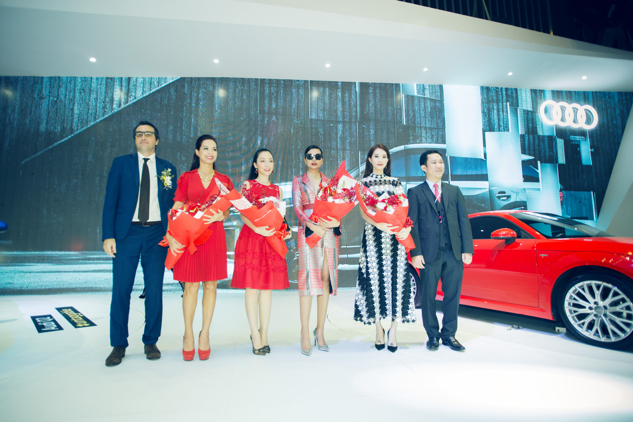 Thú chơi - Đốt mắt với vẻ đẹp của 'tứ đại mỹ nhân' Audi tại VIMS 2016 (Hình 13).