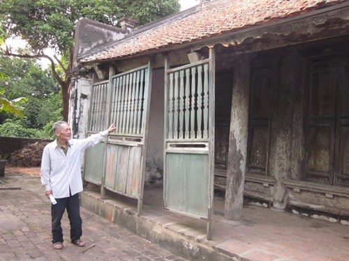 Tin cũ - Ngôi nhà của Bá Kiến - chứng tích về chế độ phong kiến Việt Nam (Hình 3).