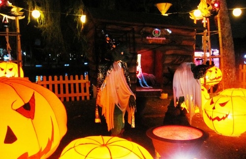 Dậy sóng mạng - Những địa điểm vui chơi Halloween không thể bỏ lỡ ở Sài Gòn (Hình 2).