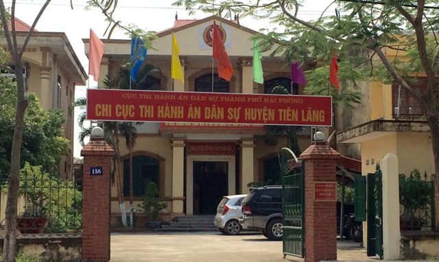 Kết nối NĐT - Nhiều tình tiết cần làm rõ vụ dân cắn lãnh đạo THADS để thoát thân