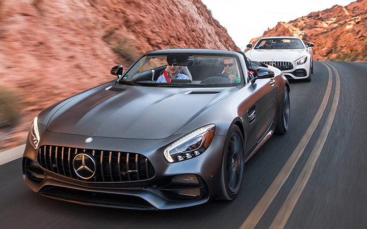 Tin tức xe - Cận cảnh phiên bản 2018 của Mercedes-AMG GT/GT C