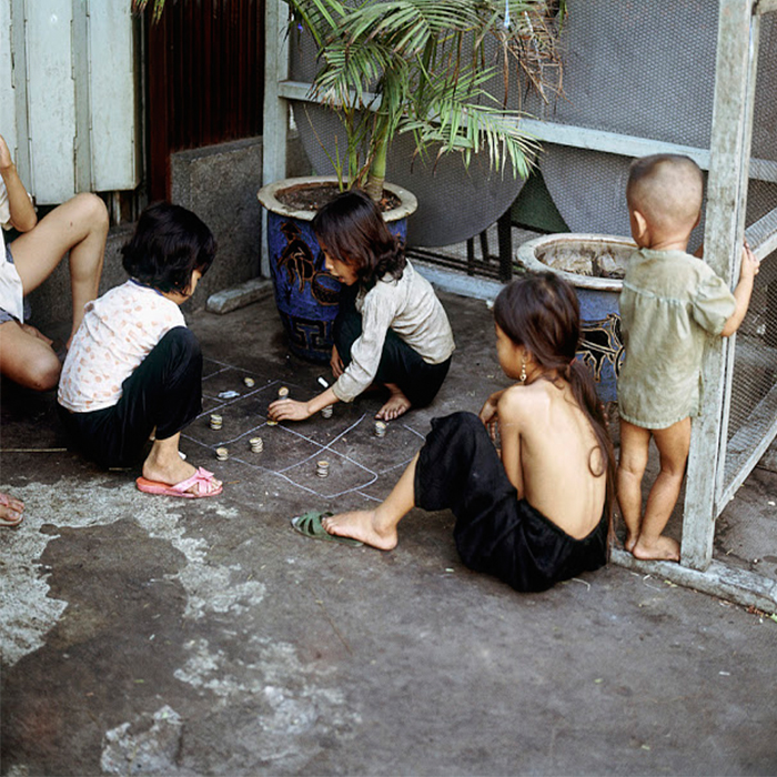 Tin cũ - Ảnh độc về trẻ em miền Nam 1967 qua ống k&iacute;nh người Mỹ (H&igrave;nh 20).