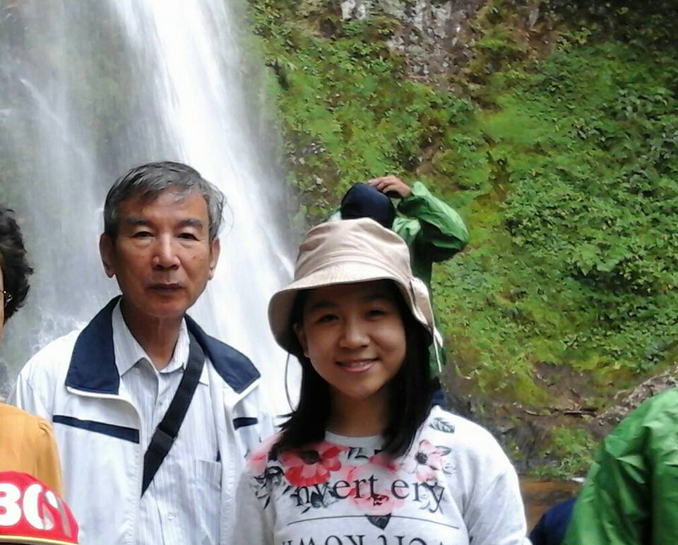 Cộng đồng mạng - Gặp tác giả bài thơ 'Xin đổi kiếp này' đang 'sốt' mạng xã hội (Hình 3).