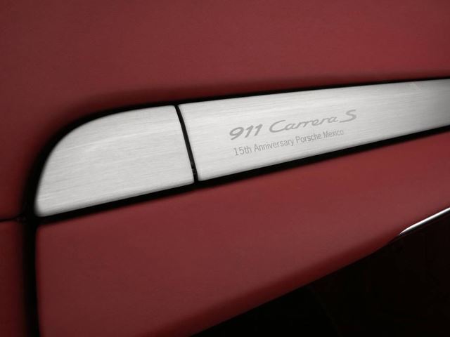 Thị trường - Phiên bản đặc biệt Porsche 911 Carrera S có gì nổi trội? (Hình 11).