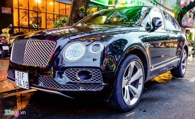 Thú chơi - Ảnh Bentley Bentayga - siêu SUV giá 19 tỷ đồng ở Sài Gòn