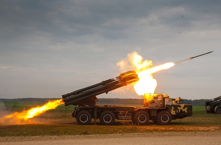 Quân sự - BM-30 Smerch - Pháo phản lực 'lốc xoáy' có sức mạnh hàng đầu của Nga