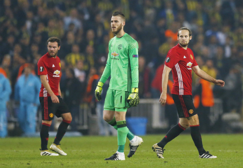 Bóng đá Quốc tế - 'Đi dạo' trên chảo lửa, Man United bại trận trước Fenerbahce (Hình 2).