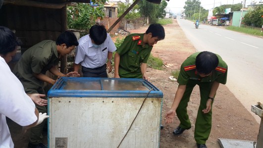 Tiêu dùng & Dư luận - Bình Dương: Cảnh giác khi mua thực phẩm đông lạnh ở chợ (Hình 3).