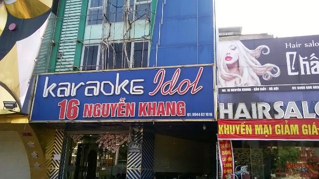 Dân sinh - Các quán karaoke Hà thành cấp tốc làm lại biển, thêm cửa thoát hiểm (Hình 4).