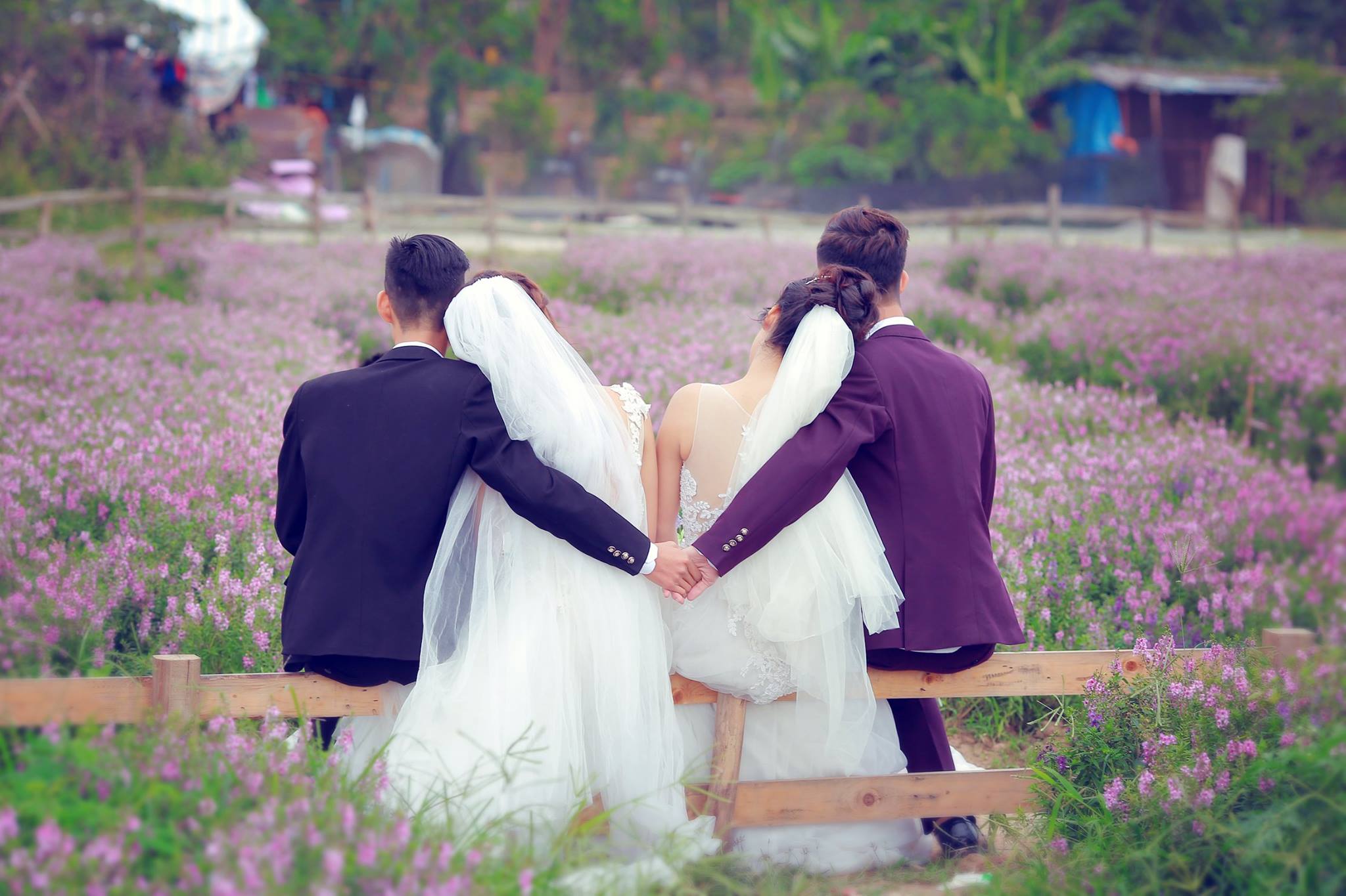 Dậy sóng mạng - Bộ ảnh cưới độc đáo của đôi bạn thân Hà thành gây bão mạng (Hình 4).