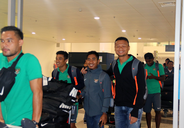 Bóng đá Việt Nam - HLV Alfred Riedl chọn Việt Nam là ứng viên vô địch AFF Cup 2016 (Hình 2).