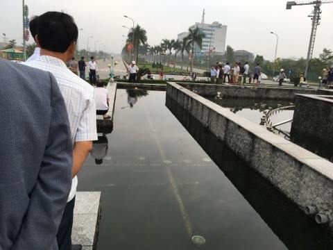 Tin nhanh - Hà Tĩnh: Phát hiện người đàn ông tử vong dưới đài phun nước