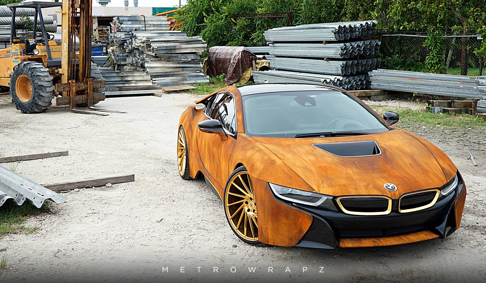 Thị trường - Lạ mắt với chiếc BMW i8 độ màu gỉ sắt ‘cực độc’ (Hình 6).