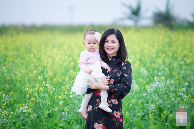 Dậy sóng mạng - Vì sao bà nội 51 tuổi xinh như gái 18 lại 'lặn mất tăm'? (Hình 5).
