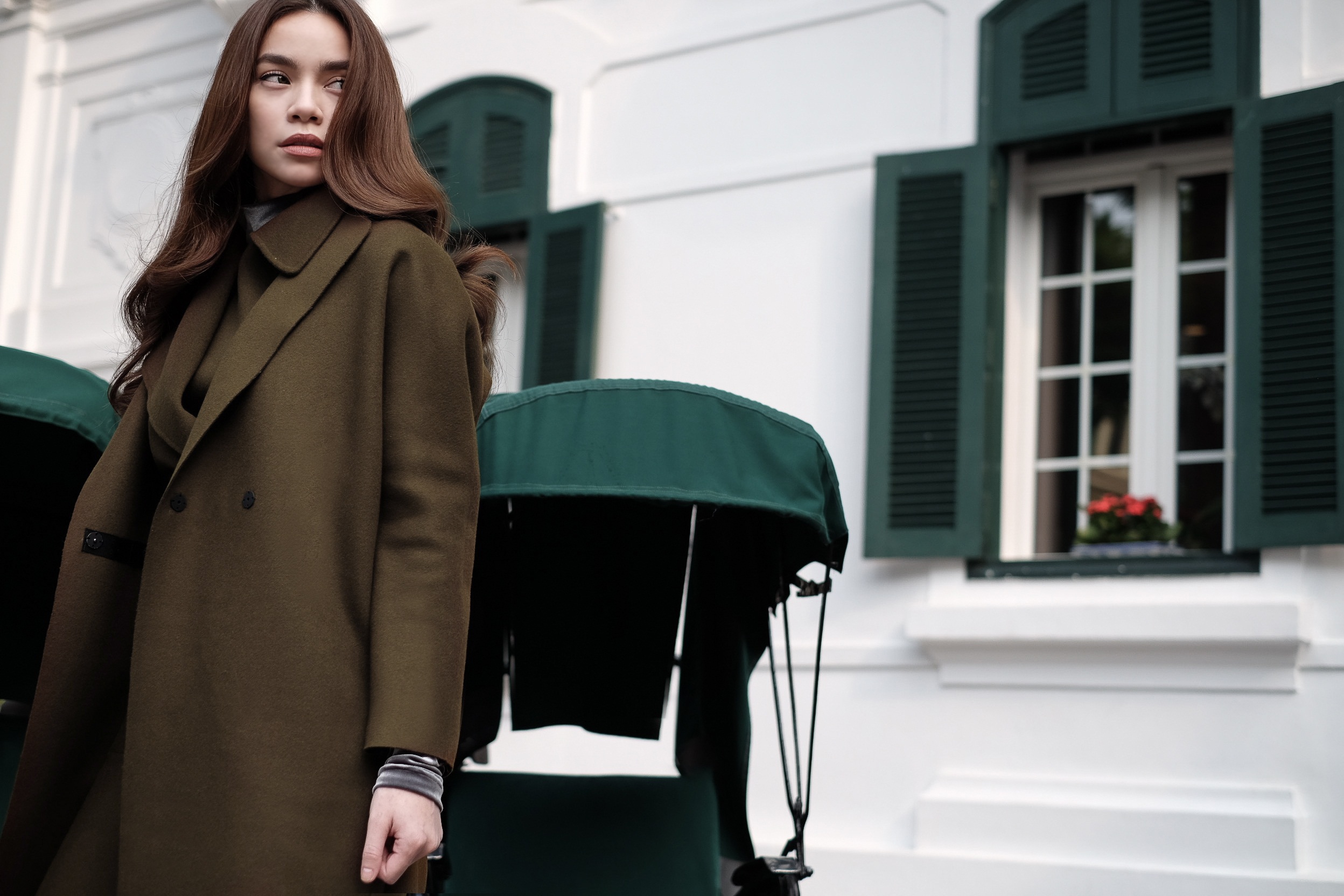 Thời trang - Hồ Ngọc H&agrave; ồn &agrave;o, thị phi vẫn được 'săn đ&oacute;n' v&igrave; điều n&agrave;y... (H&igrave;nh 8).