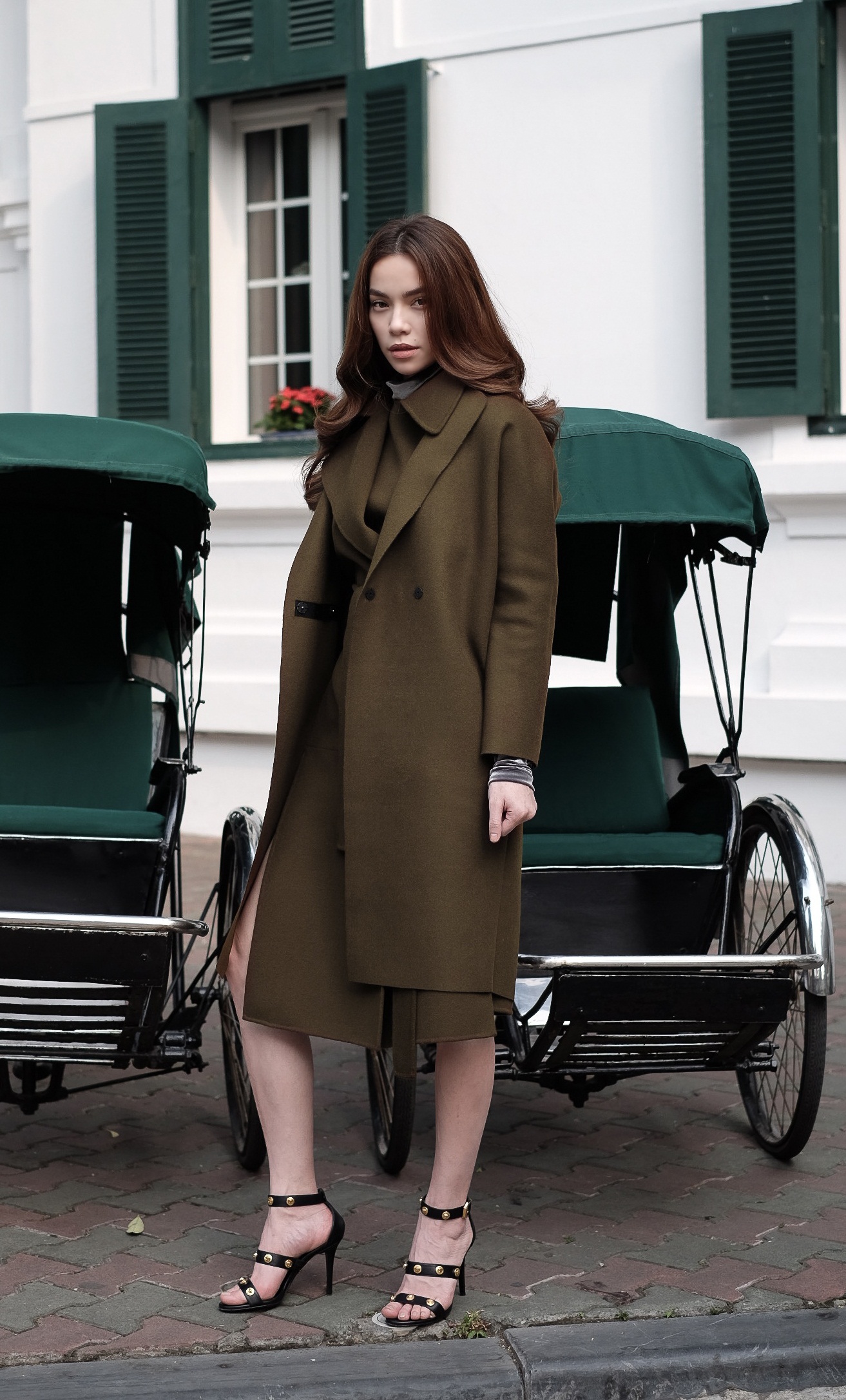 Thời trang - Hồ Ngọc H&agrave; ồn &agrave;o, thị phi vẫn được 'săn đ&oacute;n' v&igrave; điều n&agrave;y... (H&igrave;nh 9).