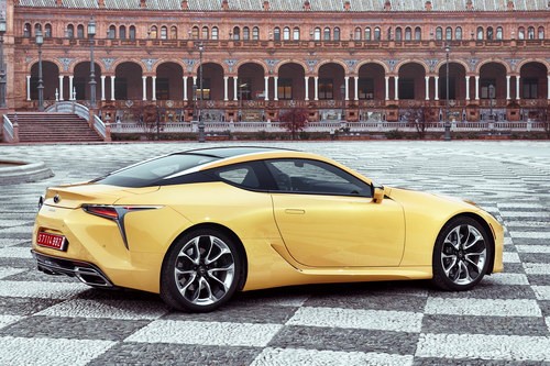 Tin tức xe - Lexus LC 500: Coupe thể thao cực quyến rũ (Hình 2).