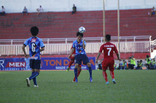 Bóng đá Việt Nam - U21 Việt Nam 0-1 Yokohama FC: Vượt qua vòng bảng