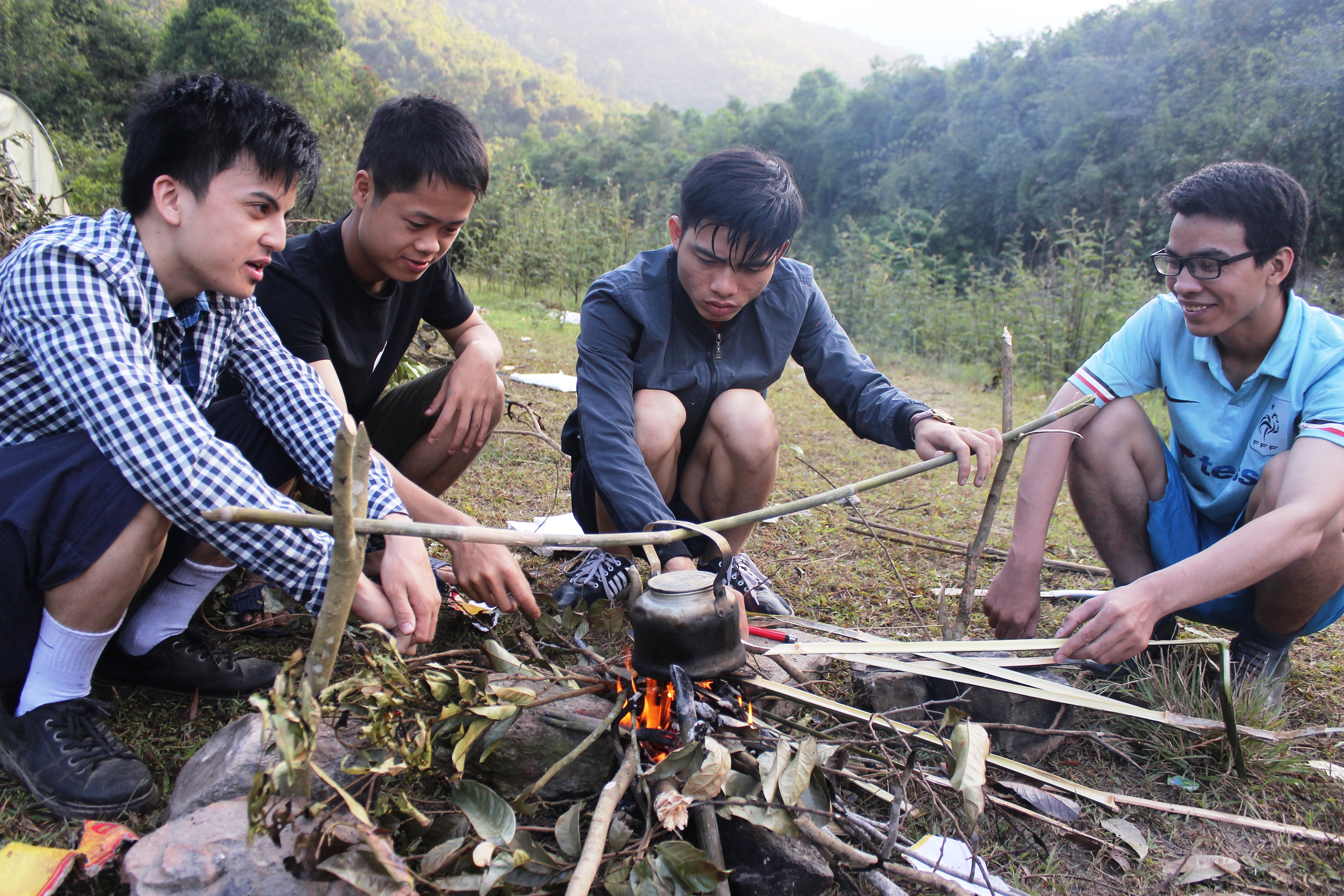 Xã hội - Học cách 'sinh tồn'  ở hòn đảo 'ba không' cách Hà Nội 50 km (Hình 3).