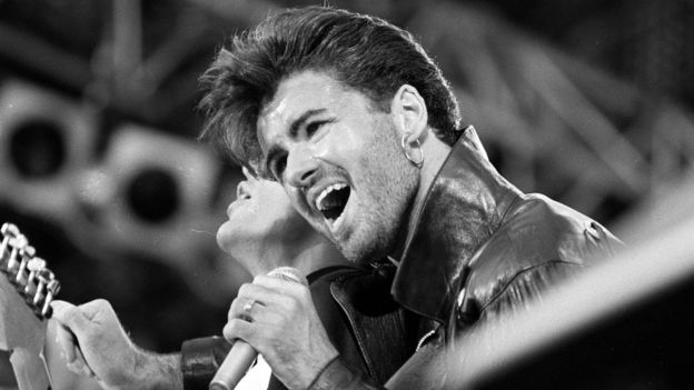 Ngôi sao - ‘Huyền thoại’ George Michael qua đời ở tuổi 53