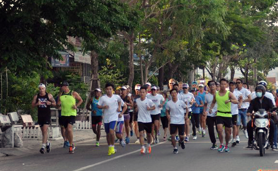 Thể thao - Ironman 2016: Gần 1.200 VĐV đến từ 60 quốc gia 'đổ bộ' về Đà  Nẵng (Hình 2).