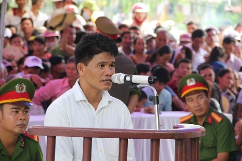 An ninh - Hình sự - Tử hình người cậu đâm chết cháu họ vì không được đáp trả tình cảm