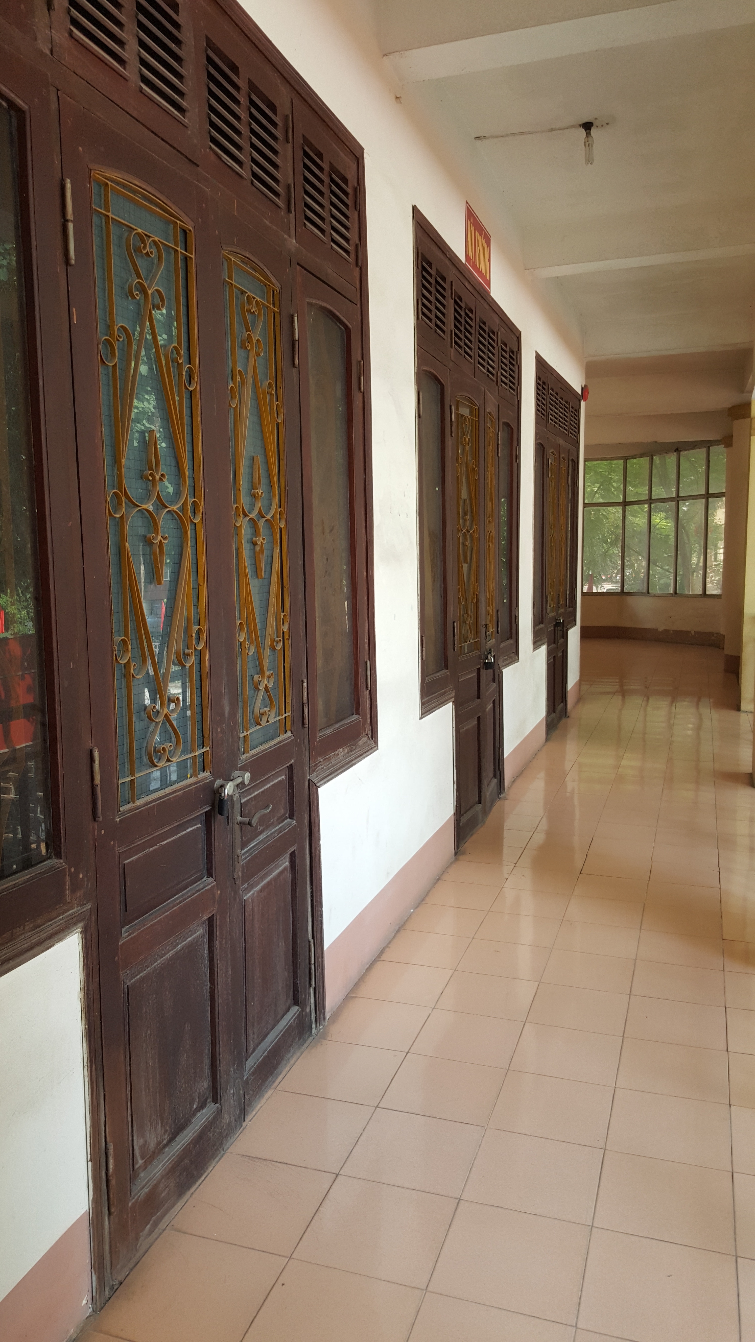 Pháp luật - Người thân Bí thư làm quan: Đường lên Hà Giang... 'xa quá'! (Hình 2).