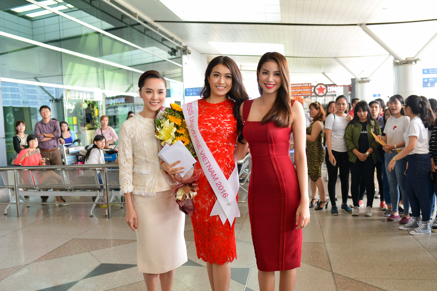 Ngôi sao - Phạm Hương, Thiên Lý tiễn Lệ Hằng lên đường thi Miss Universe 2016 (Hình 5).