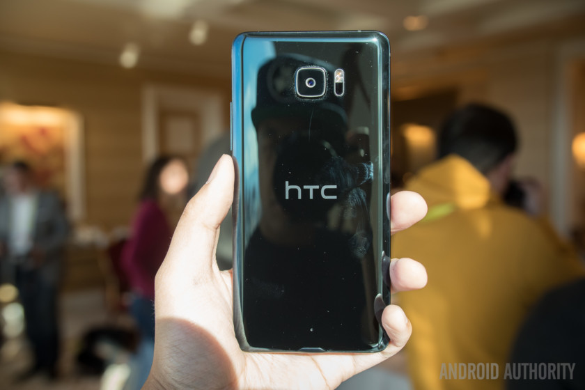 Cuộc sống số - HTC U Ultra và U Play trình làng, trợ lý 'càng xài càng thông minh' (Hình 3).