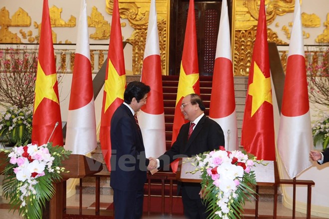 Chính trị - Thủ tướng Nguyễn Xuân Phúc hội đàm với Thủ tướng Nhật Bản Shinzo Abe (Hình 2).