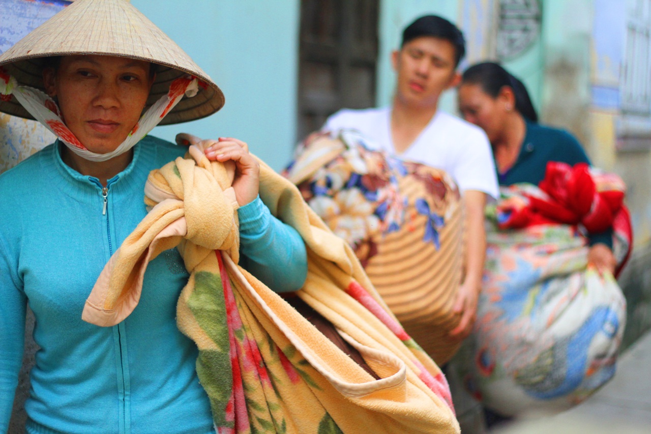 Xã hội - Cháy lớn ở Nha Trang: Hơn 100 người rơi vào cảnh màn trời chiếu đất (Hình 14).