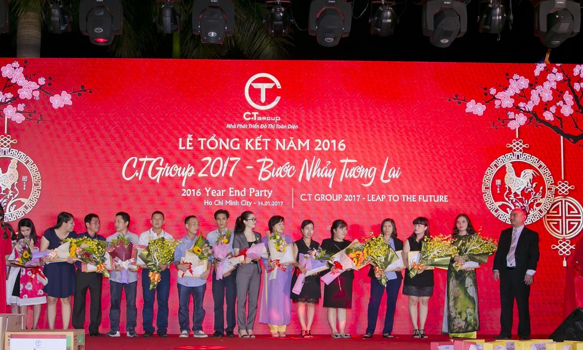 Tiêu dùng & Dư luận - C.T Group 2016 thưởng tết tiền tỷ cho CBNV xuất sắc