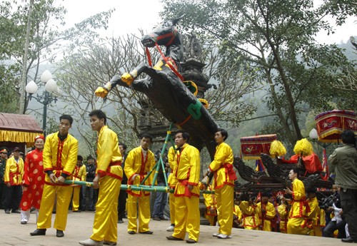 Dậy sóng mạng - Tết Đinh Dậu 2017: Nên đi đâu, chơi gì ở Miền Bắc?