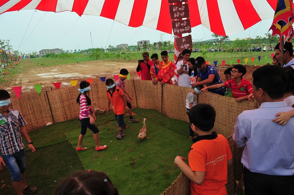 Văn hoá - Làng Sen Việt Nam vào hội (Hình 7).