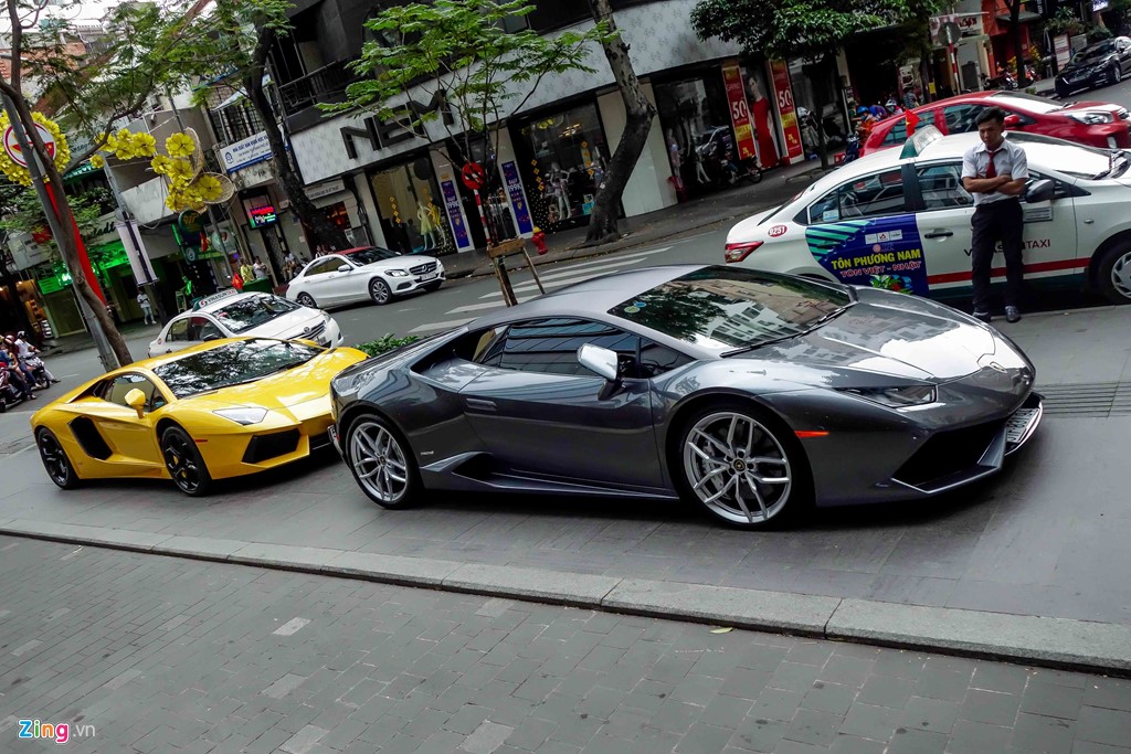 Tin tức xe - Cường Đô La và các đại gia Sài Gòn chơi Tết bằng Lamborghini (Hình 5).