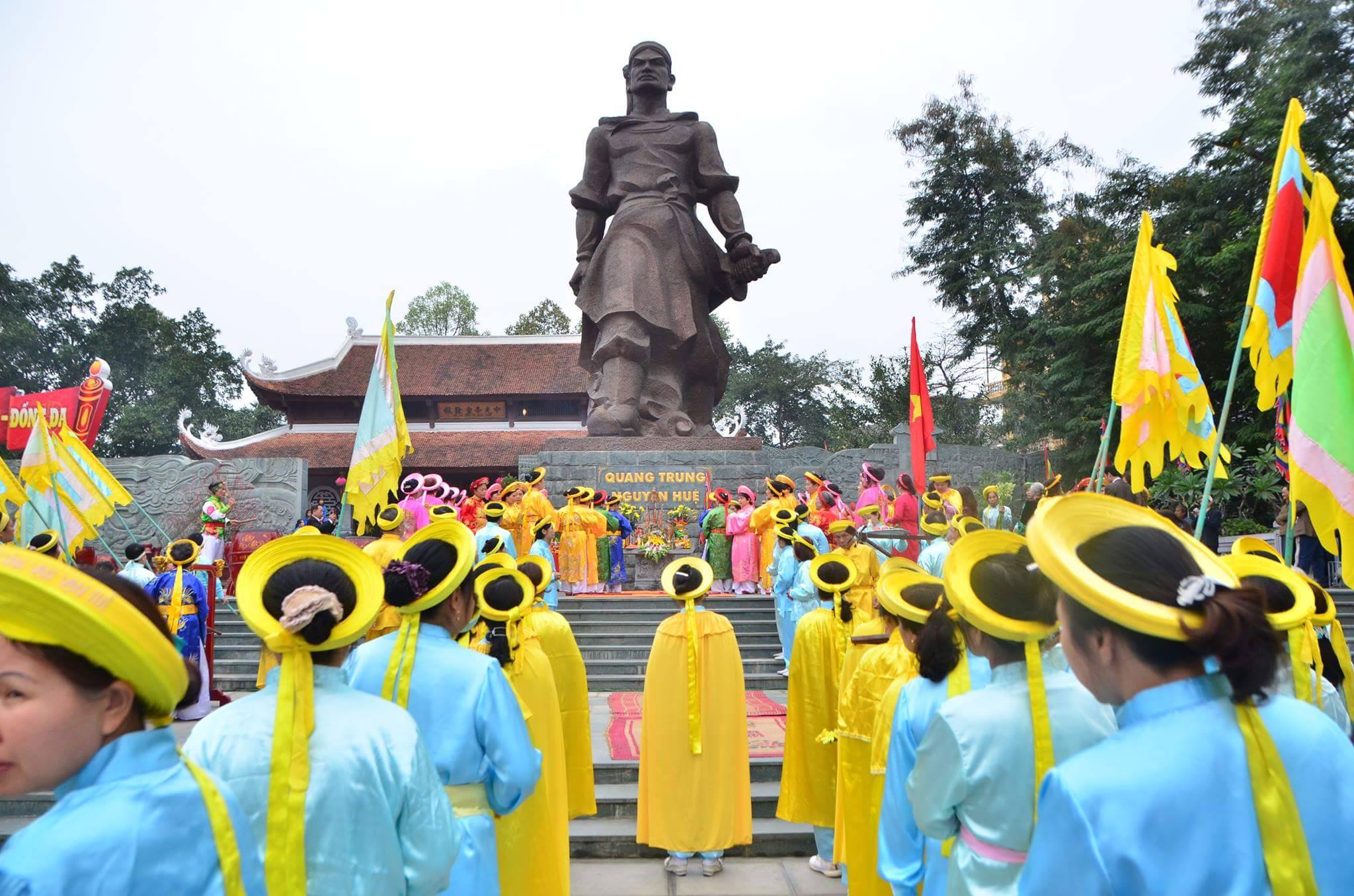 Xã hội -  Thủ tướng Nguyễn Xuân Phúc dự khai hội Gò Đống Đa (Hình 2).